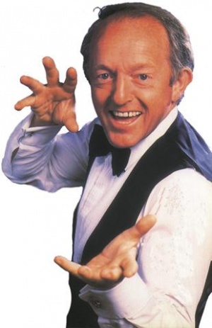 PAUL DANIELS.jpg