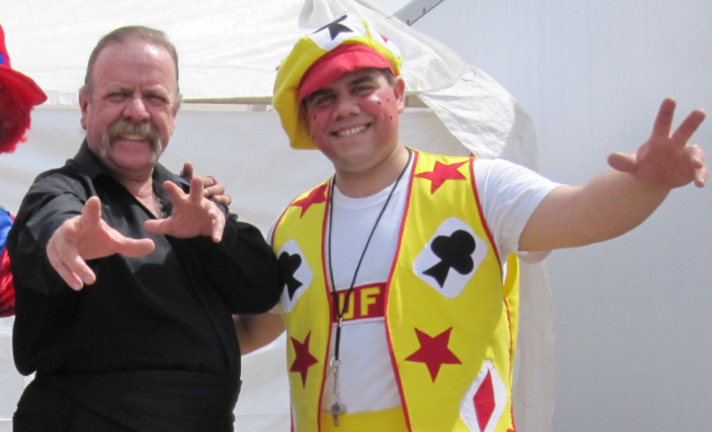 Archivo:Marcos y Tufy.png