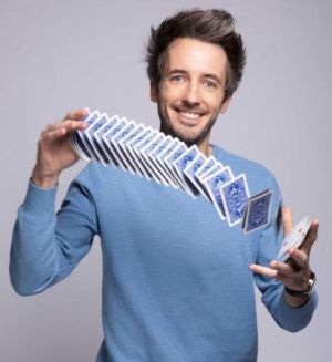 Gus l'illusionniste.png