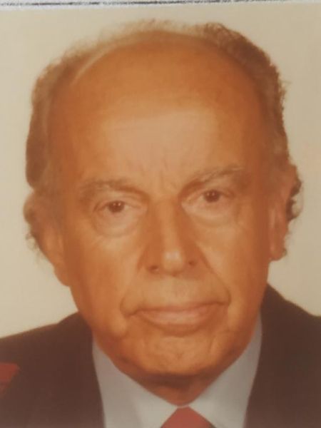 Archivo:Domecq Pérez, José María.jpg