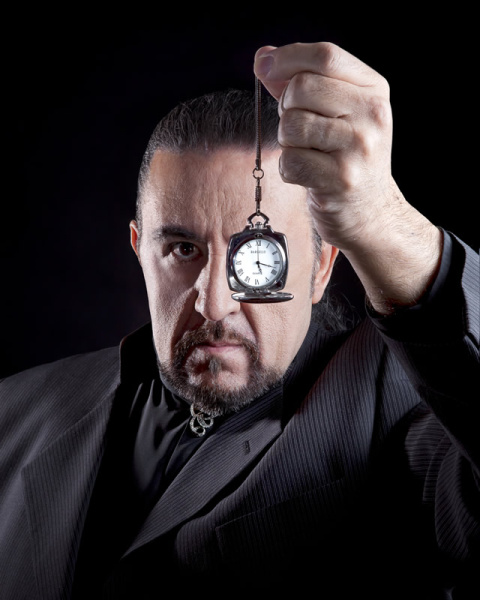 Archivo:Profesor Rochy.jpg