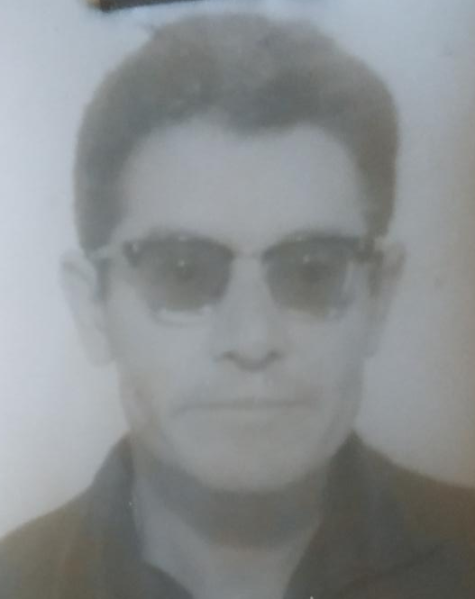 Archivo:Wilson, profesor.png