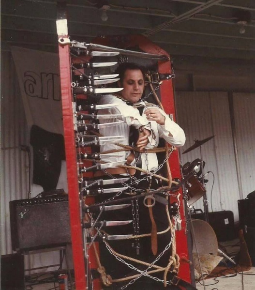 Archivo:Norman bigelow.jpg