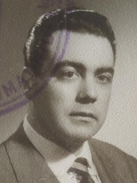 Archivo:Sayalero Cortes.jpg