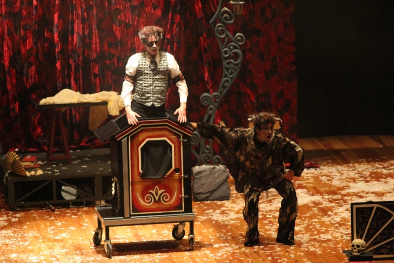 Archivo:Mag edgard.jpg