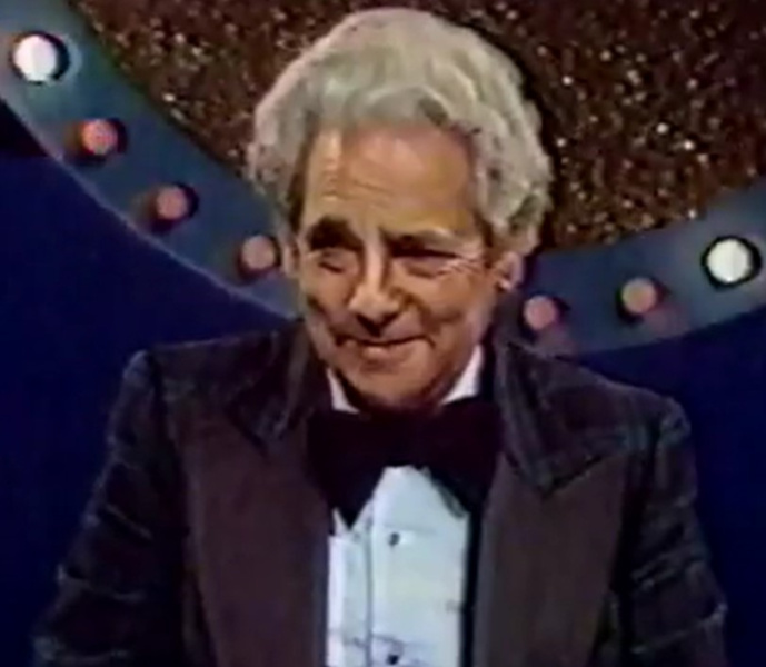 Archivo:Ron Wilson.jpg