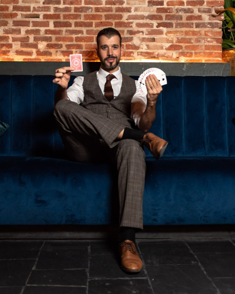 Archivo:Andrés Madruga.jpg