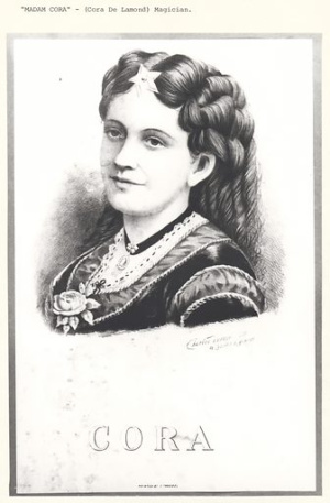 Cora-De-Lamond-magician.jpg