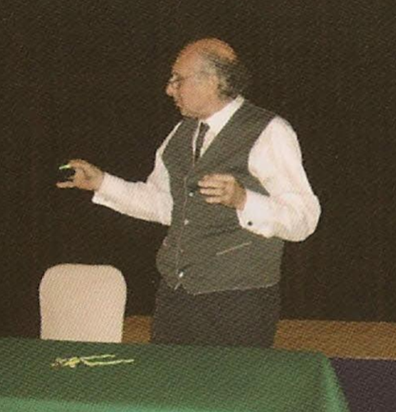 Archivo:Gonzalez Fariña.png