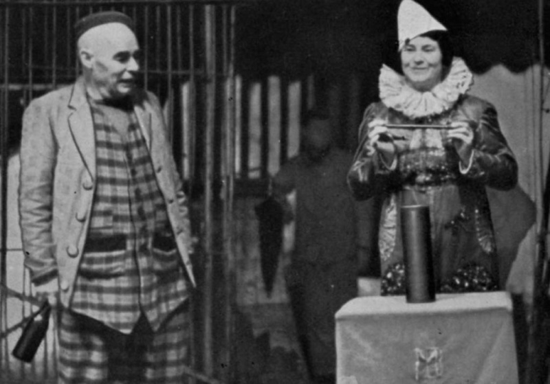 Archivo:Bobby y Mary.jpg