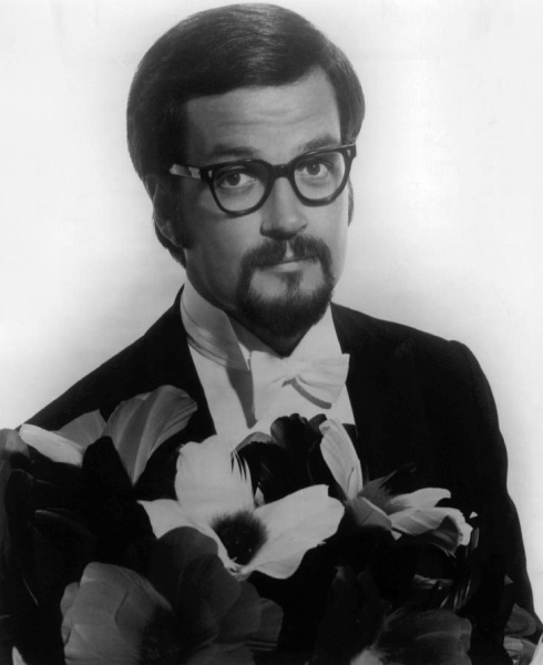 Archivo:Harry Blackstone, Jr. 1976.jpeg